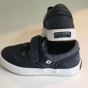Sperry Navy Toddler Wahoo 8.5 Shoes (run small)